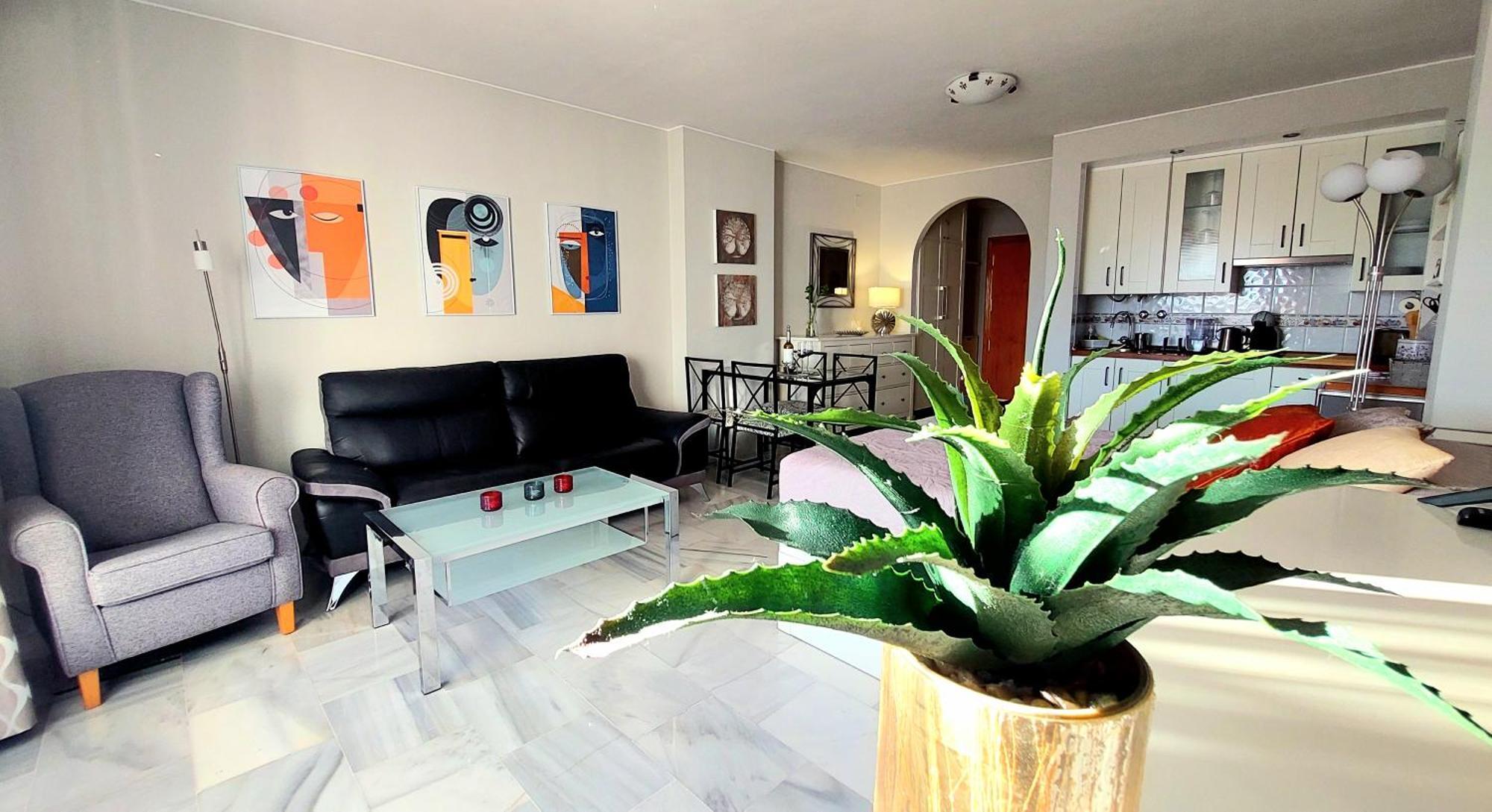 Estudio Pasodoble. Pueblo Evita Apartment Benalmadena