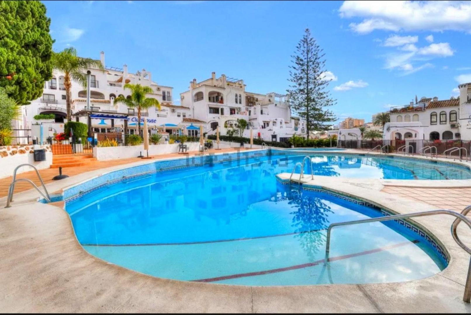 Estudio Pasodoble. Pueblo Evita * Benalmadena